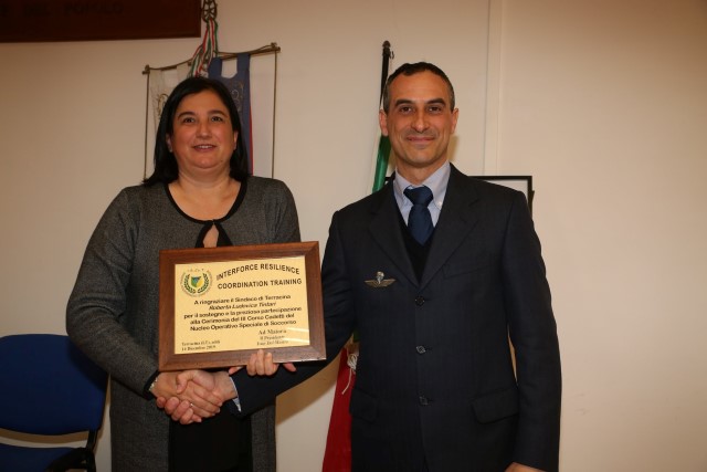 Sind. Tintari. Consegna Targa